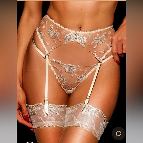 Honey Birdette FULL SET | Whitney | Ivory Holographic Lingerie Crystal | 32B / S - Picture 11 of 15